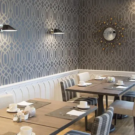 Ξενοδοχείο Monteros &