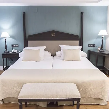 Hotel Monteros & 5*