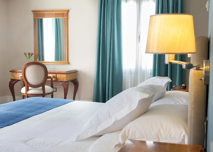 Monteros & 5* マルベーリャ