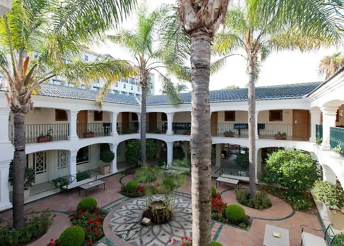 ホテル Monteros & 5*