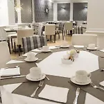 Hotel Monteros &