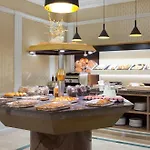 Monteros & Hotel